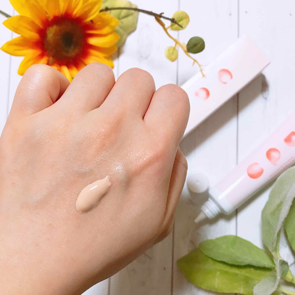 cpw CCクリームのクチコミ「出してみると♡
柑橘系のさわやかな香りが
ファ〜っと𓂃 𓈒𓏸.｡❊ᐝ🍊
します(˶‾᷄ ⁻̫ .....」（2枚目）