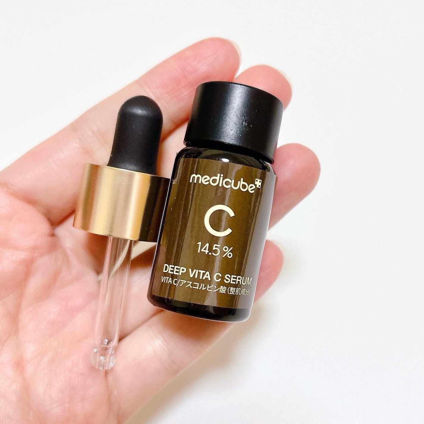 ディープビタCアンプル2.0/MEDICUBE/美容液を使ったクチコミ(3枚目)