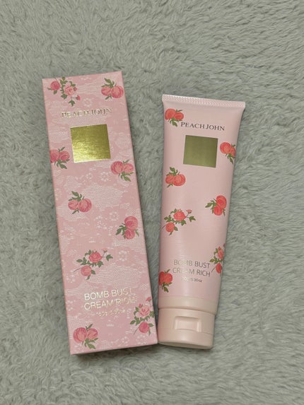 ボムバストクリーム リッチ/PEACH JOHN/バスト・ヒップケアを使ったクチコミ(1枚目)