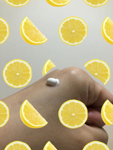 スキンプロテクター DX/ホワイトショット/日焼け止めクリームを使ったクチコミ(3枚目)