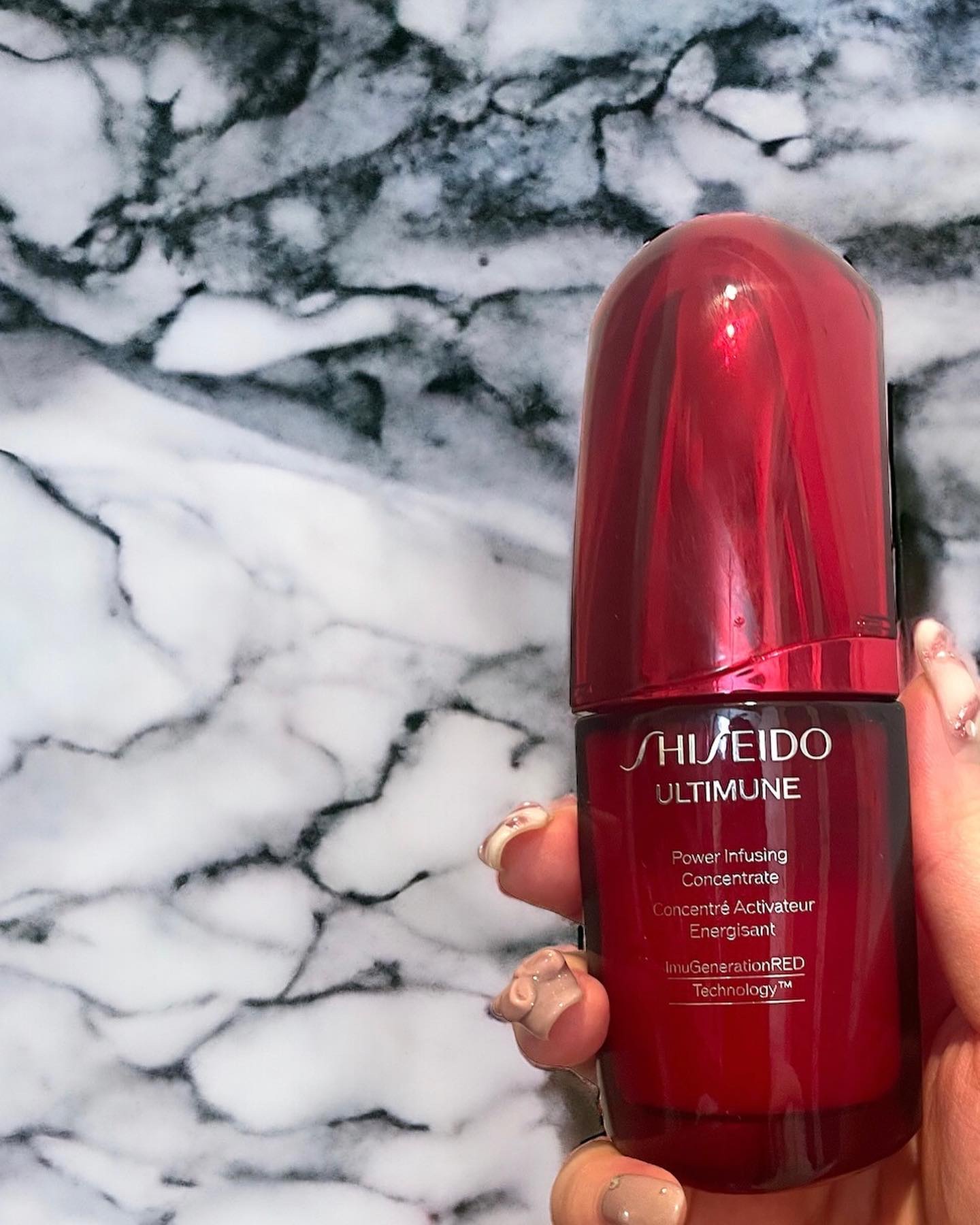 アルティミューン パワライジング コンセントレート Ⅲn/SHISEIDO/美容液を使ったクチコミ（2枚目）