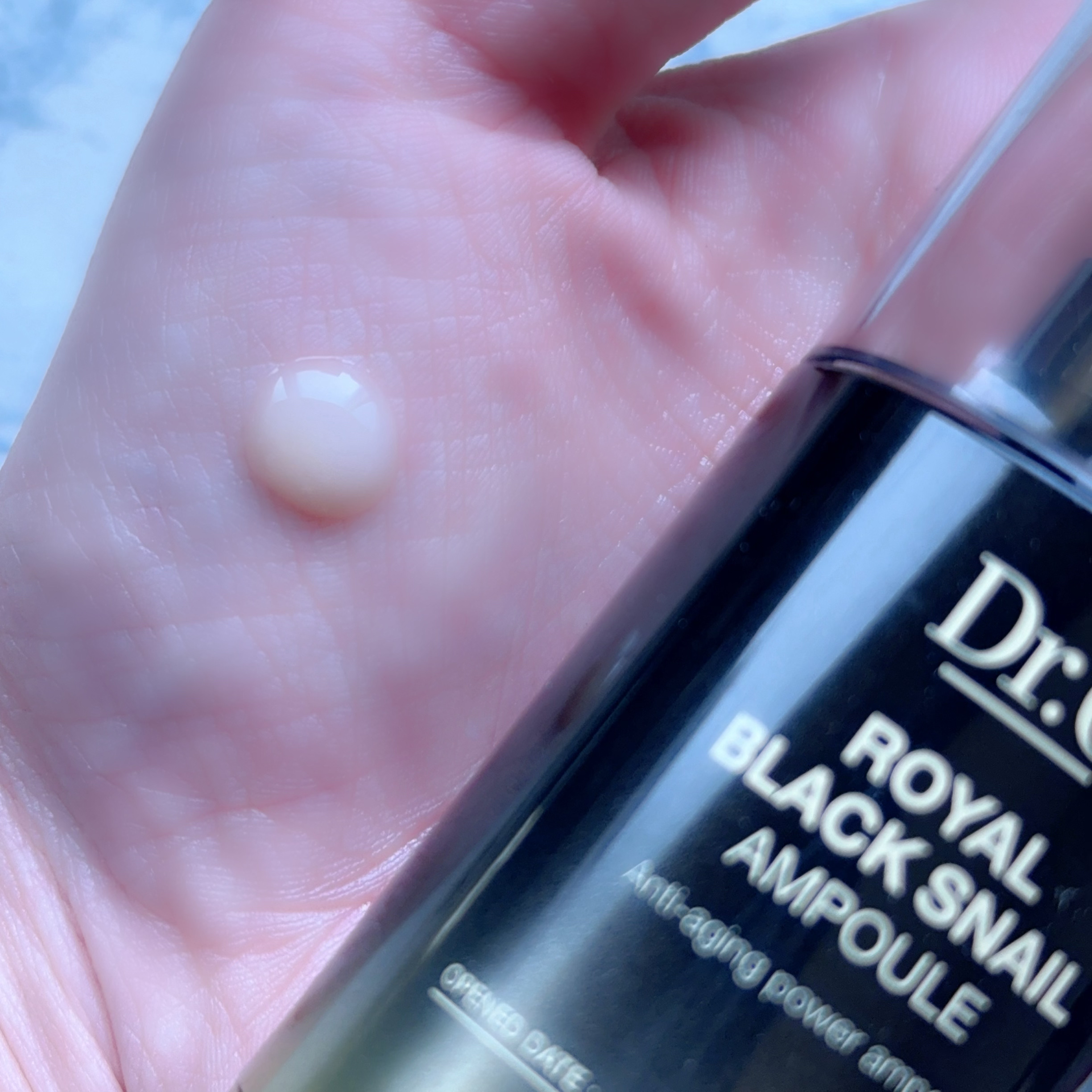 ロイヤルブラックスネイルファーストエッセンス/Dr.G/化粧水を使ったクチコミ（3枚目）