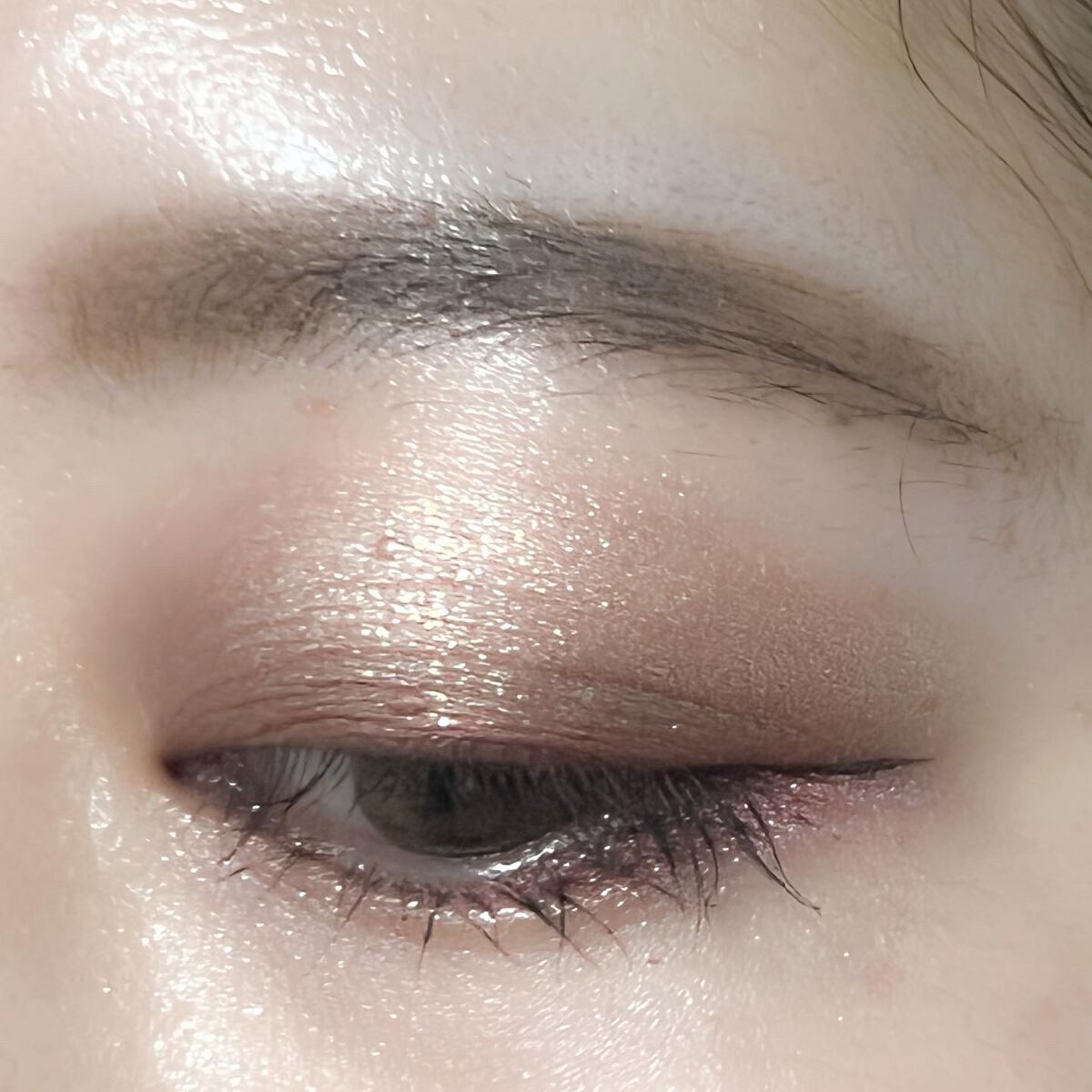 バレンタインボックス3ローズモーメント/VAVI MELLO/アイシャドウパレットを使ったクチコミ(7枚目)