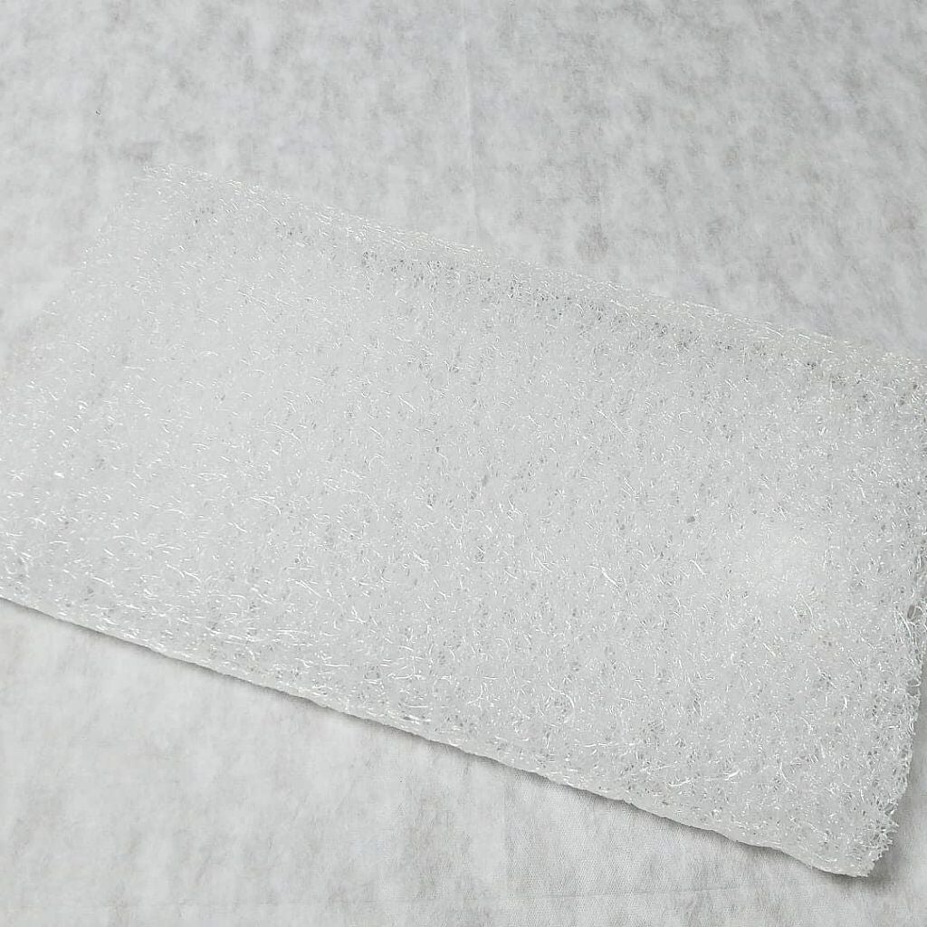 LiLi on LIPS 「「脳」と「睡眠」の研究でたどり着いた枕【BRAINSLEEPP..」(2枚目)