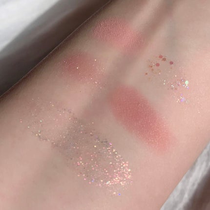 グリーミングアイグリッター/IBIM/グリッターを使ったクチコミ(4枚目)