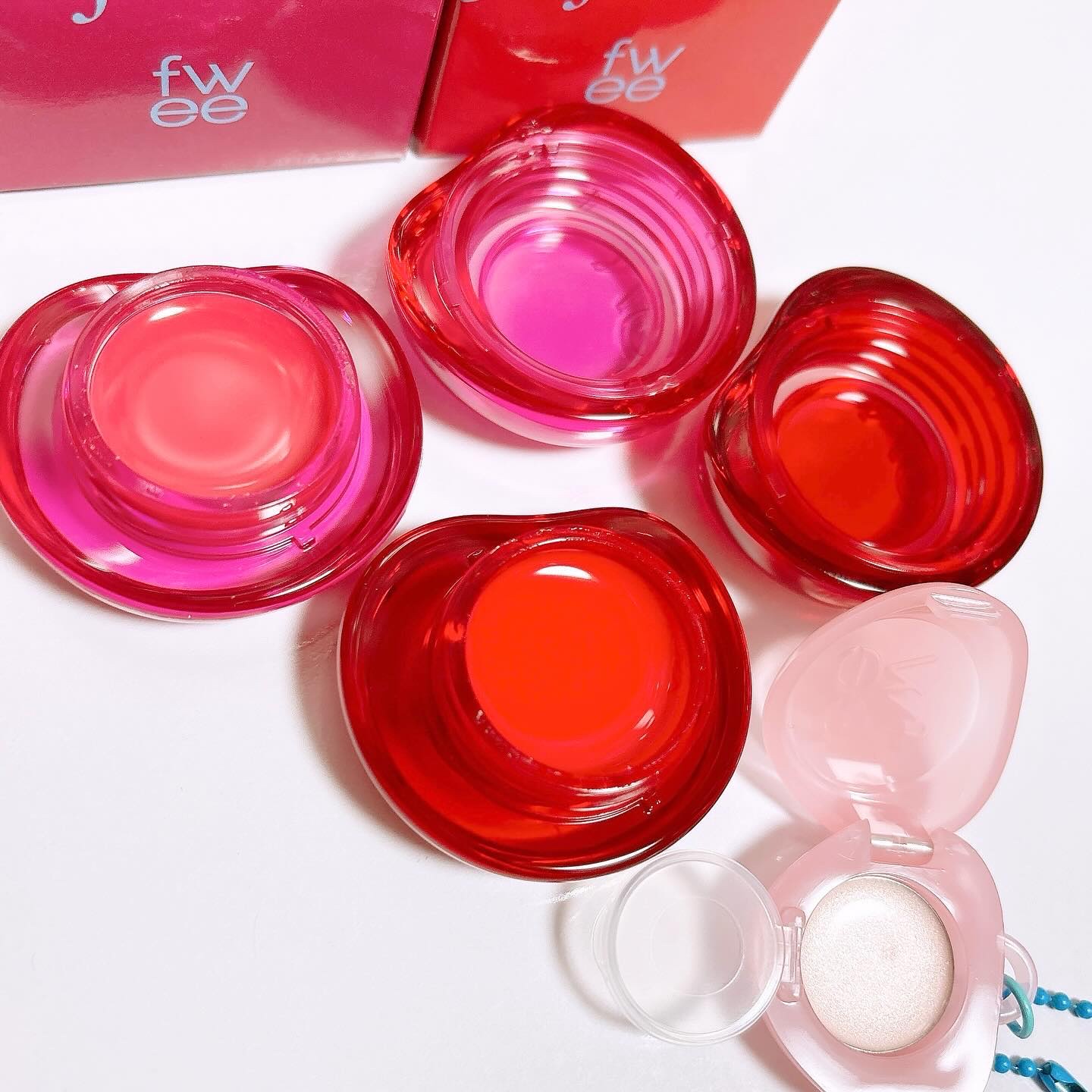 フィー リップアンドチーク グローイジェリーポット/fwee/リップグロスを使ったクチコミ（3枚目）