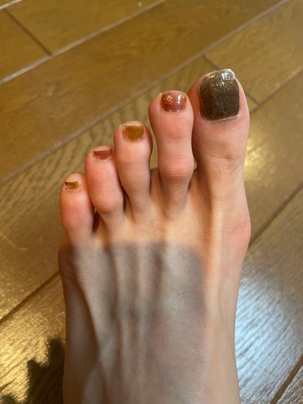 カラフルネイルズ/キャンメイク/マニキュアを使ったクチコミ(2枚目)