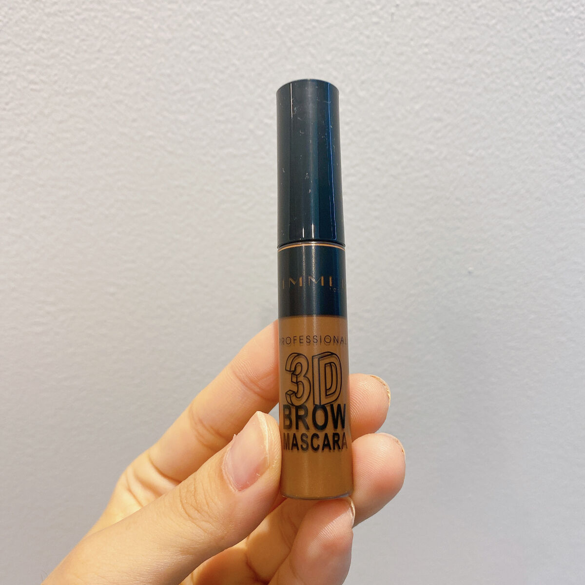 プロフェッショナル 3Dブロウ マスカラ/リンメル ロンドン/眉マスカラを使ったクチコミ（1枚目）