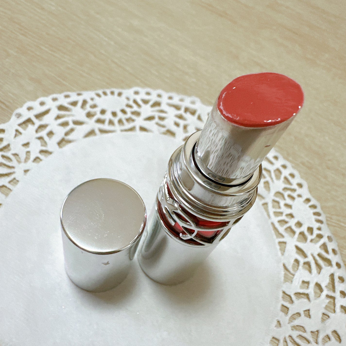 YSL ラブシャイン キャンディグレーズ/YVES SAINT LAURENT BEAUTE/口紅を使ったクチコミ(4枚目)