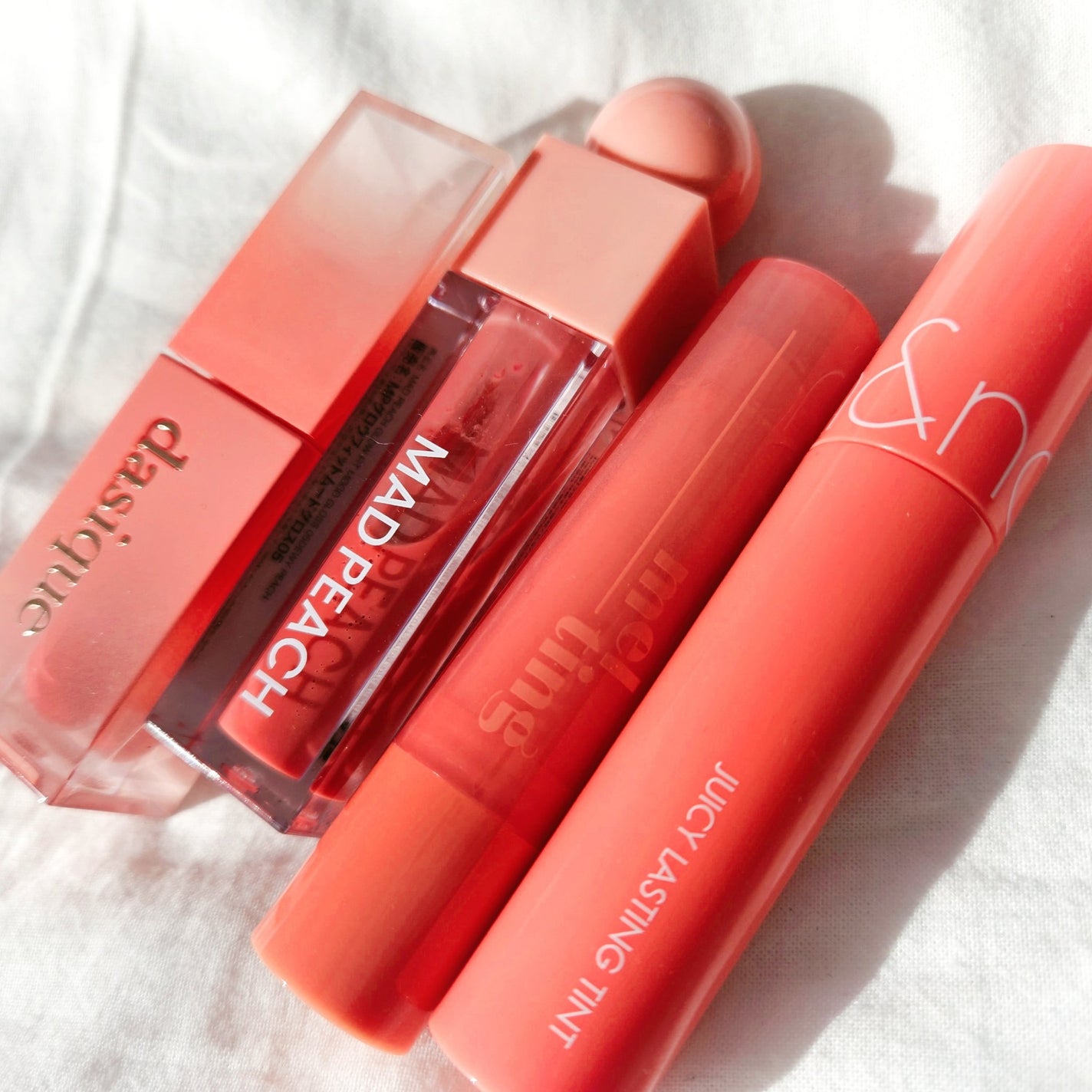 ジューシーラスティングティント/rom&nd/リップティントを使ったクチコミ(6枚目)