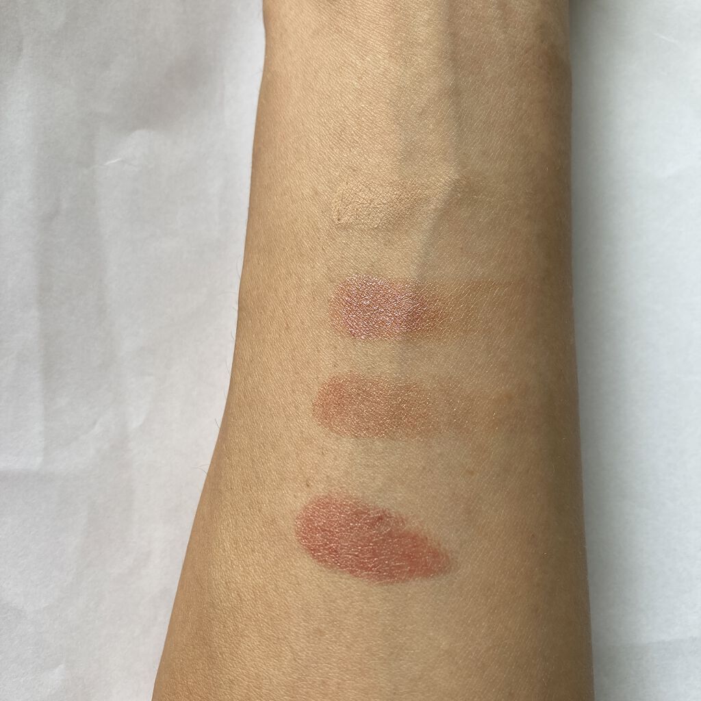 モノビュル/agnès b./単色アイシャドウを使ったクチコミ（2枚目）