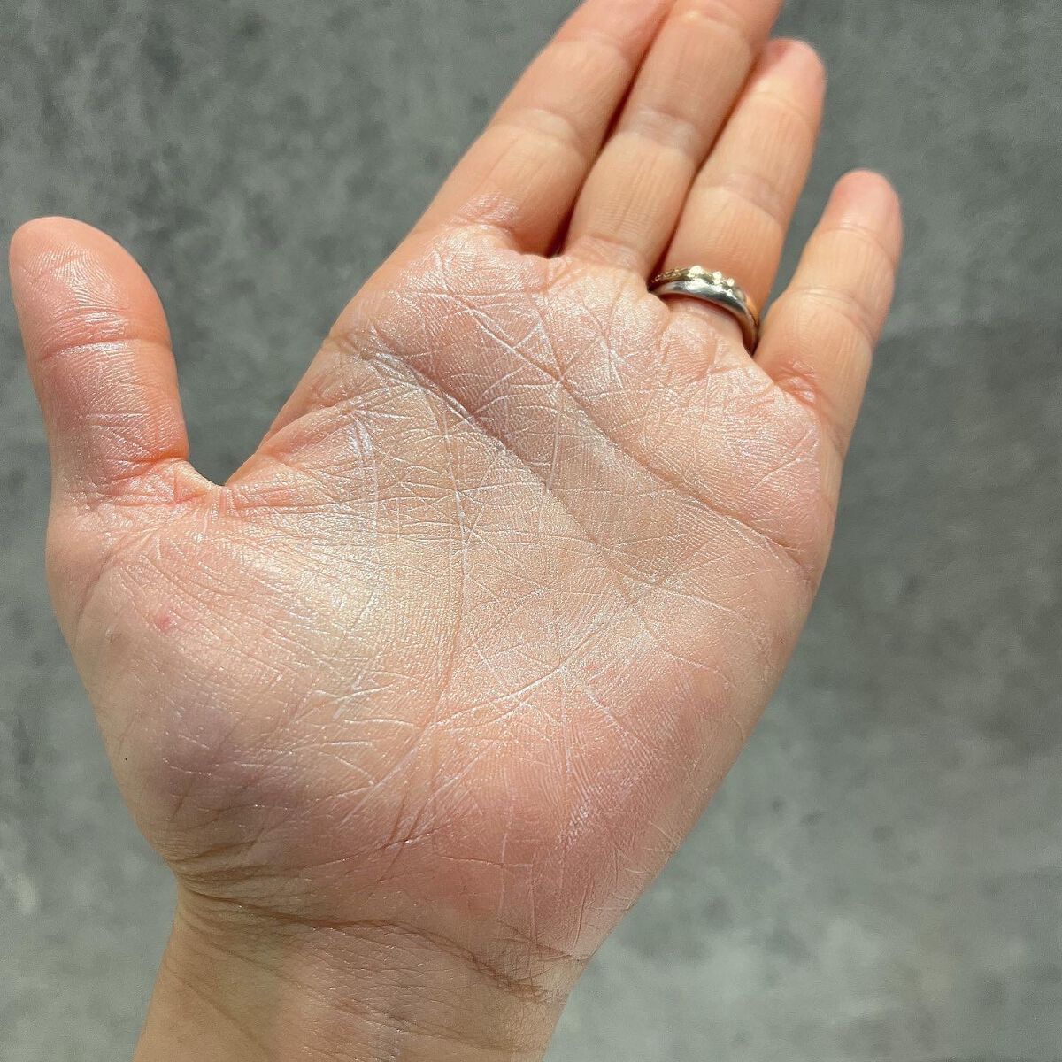 ビオレUV アクアリッチ ライトアップエッセンス/ビオレ/日焼け止めクリームを使ったクチコミ(5枚目)