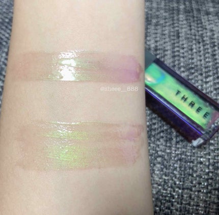 リリカルリップトリップ/THREE/リップグロスを使ったクチコミ(4枚目)