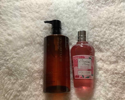 ピオニー シャワージェル/L'OCCITANE/ボディソープを使ったクチコミ(2枚目)