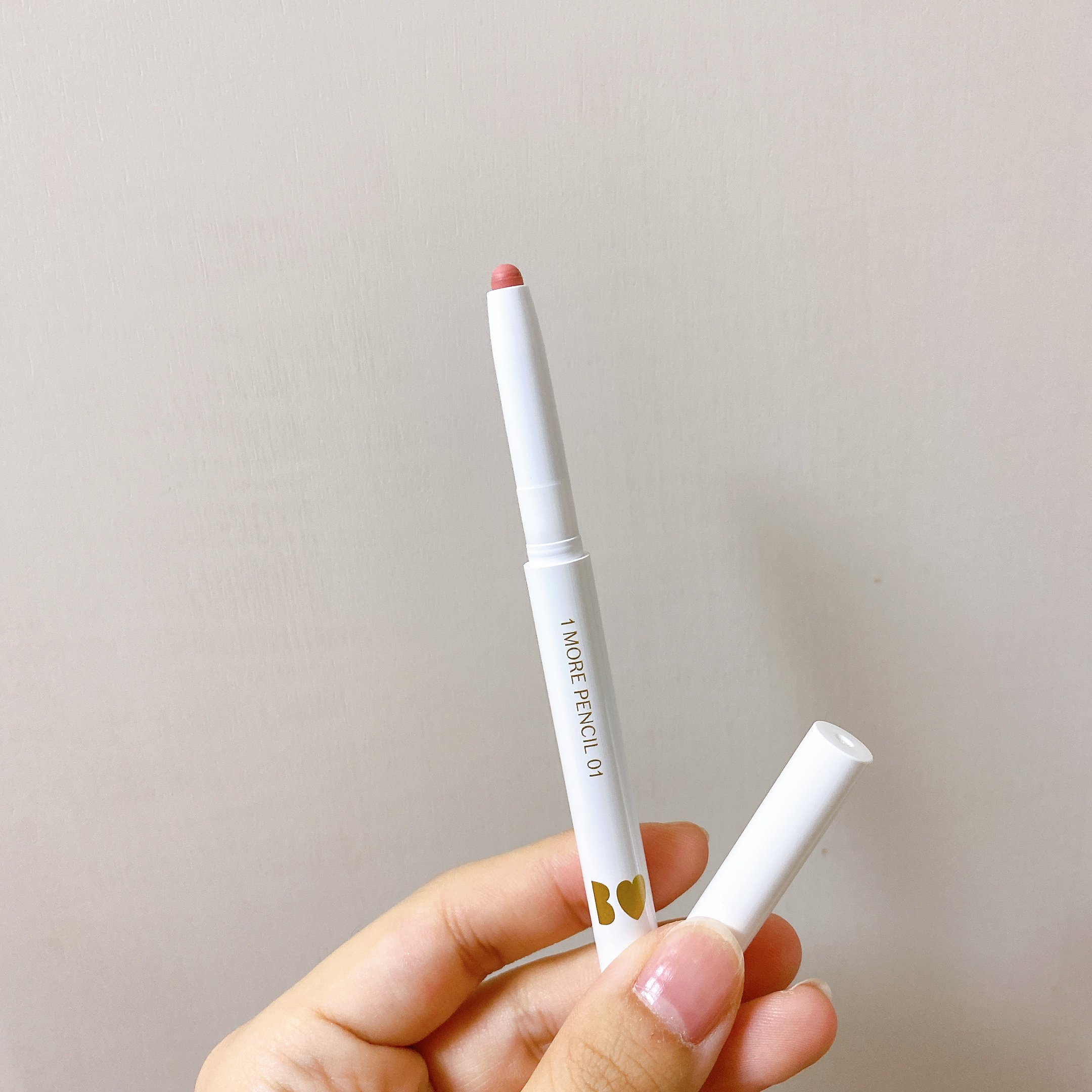 1moreペンシル リップシェイプ 02 ベージュ/b idol/リップライナーを使ったクチコミ（1枚目）