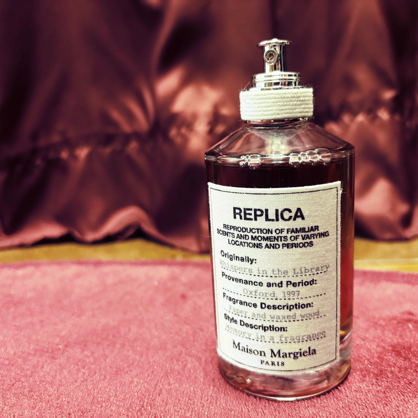 レプリカ オードトワレ ウィスパー イン ザ ライブラリー/Maison Margiela Fragrances/香水(レディース)を使ったクチコミ(1枚目)