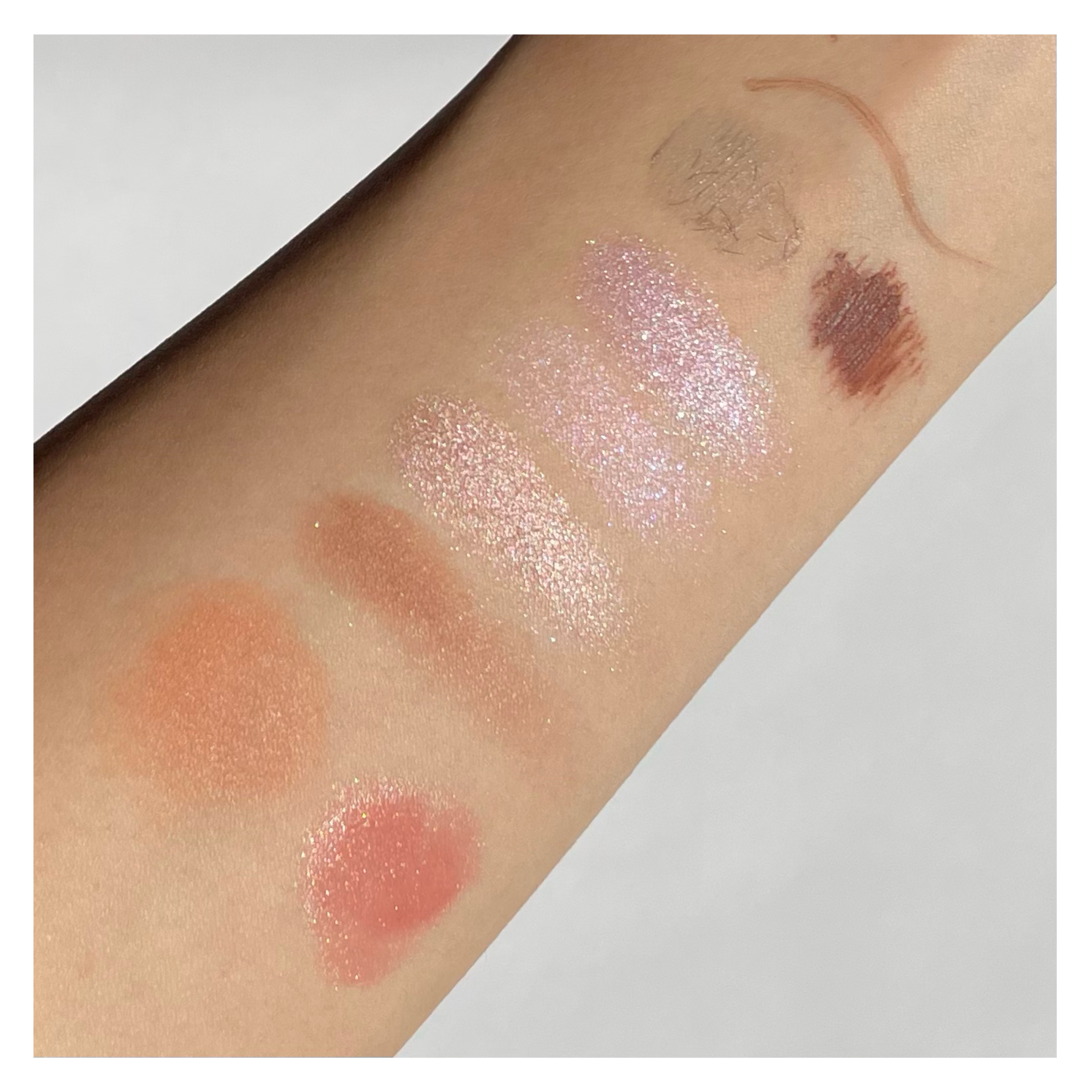 トゥルーディメンションレイヤリングチーク/hince/パウダーチークを使ったクチコミ（2枚目）