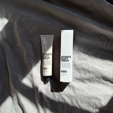 ハンド&ヘア ライトセラム/AUTHENTIC BEAUTY CONCEPT/ハンドクリームを使ったクチコミ(1枚目)