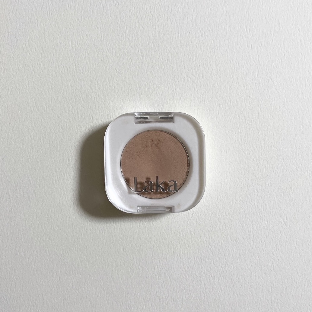 モノアイシャドウ/Laka/単色アイシャドウを使ったクチコミ（2枚目）