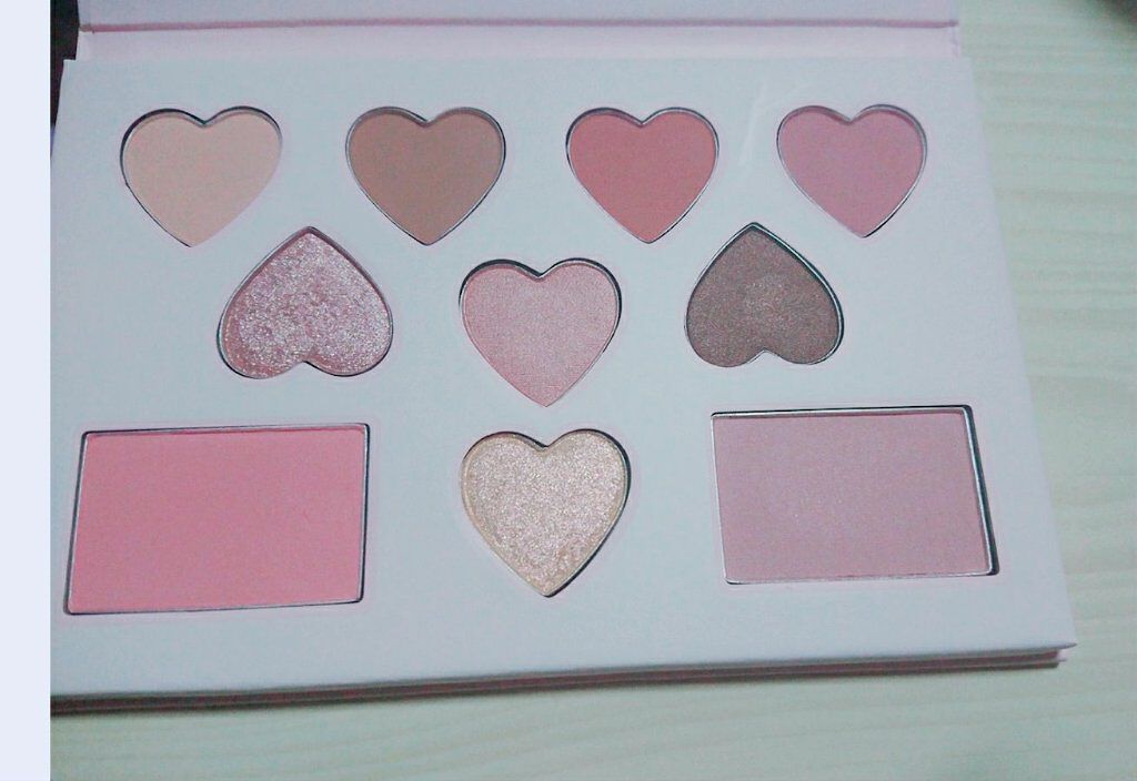 カラーフィルターシャドウパレット(ラインフレンズエディション)/MISSHA/アイシャドウパレットを使ったクチコミ(2枚目)