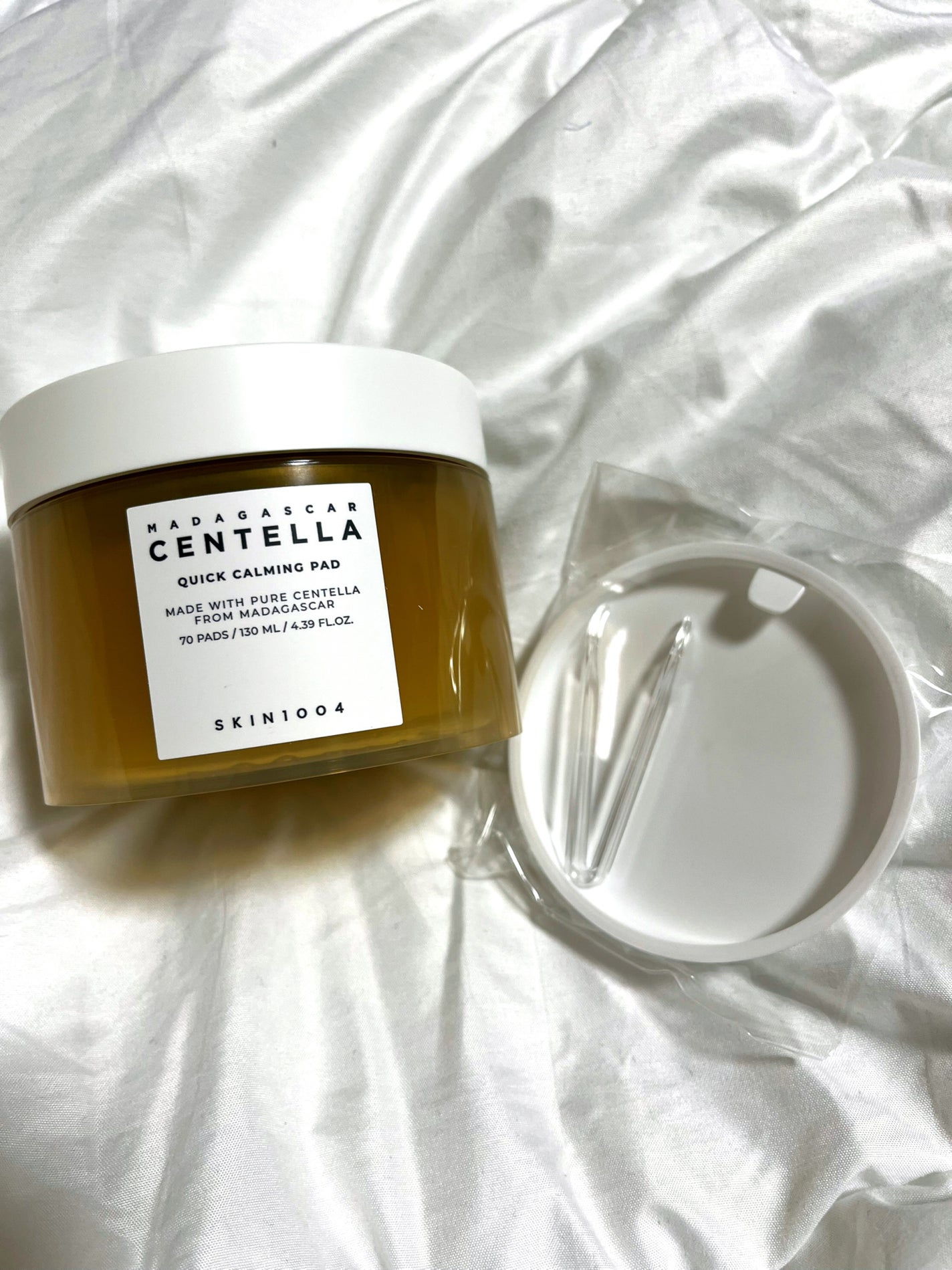 リリィー on LIPS 「使ってすぐのお肌のツルツル感に感動しましためっちゃひたひたです..」(1枚目)