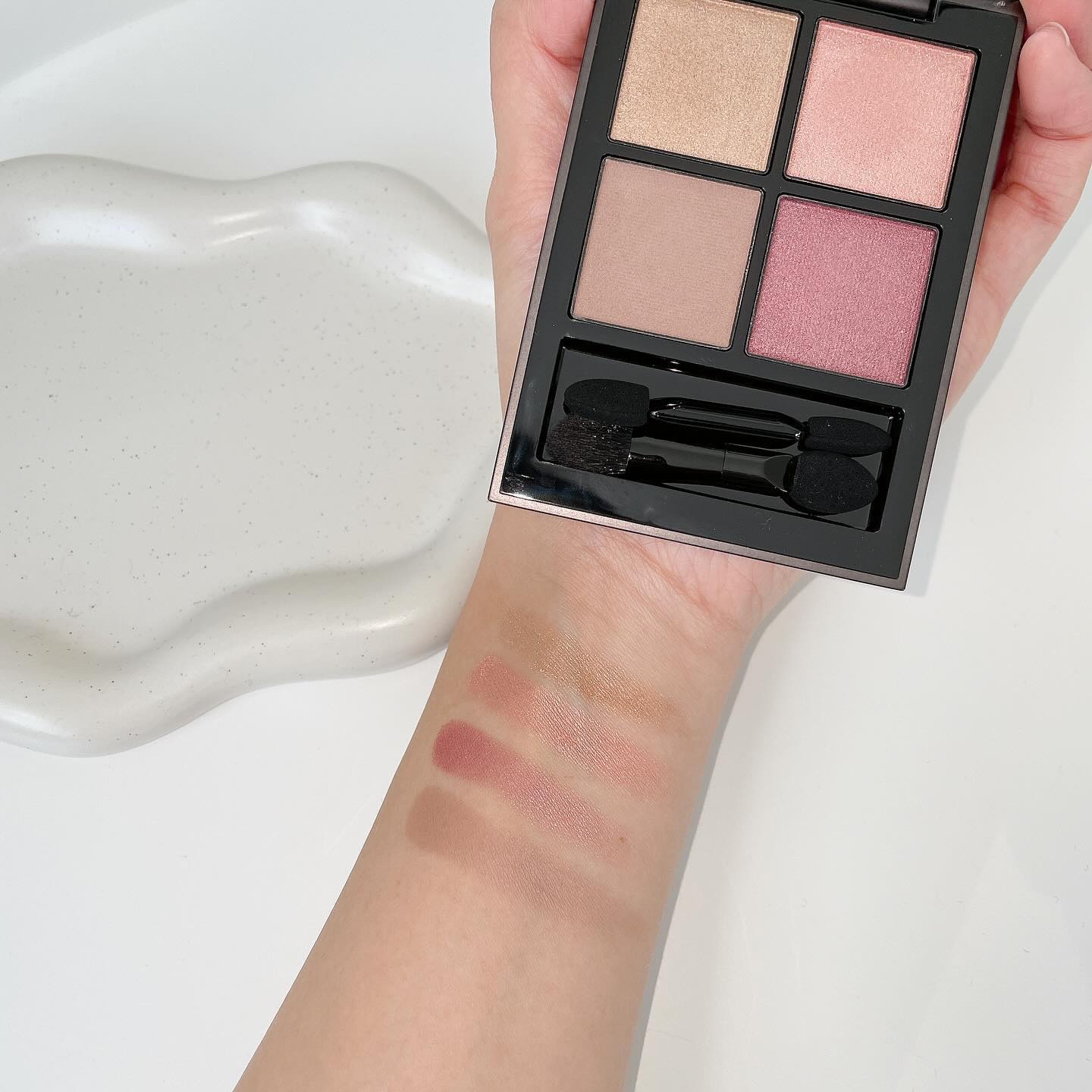 THREE スターゲージング アイシャドウクアッド/THREE/アイシャドウパレットを使ったクチコミ（3枚目）