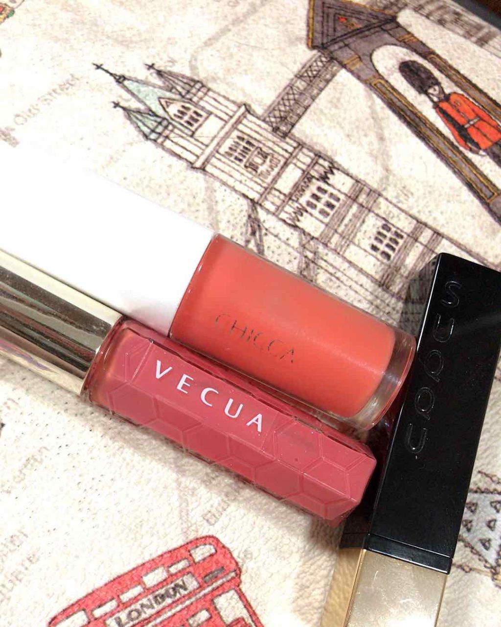 メスメリック ウェットリップオイル/CHICCA/リップグロスを使ったクチコミ（1枚目）