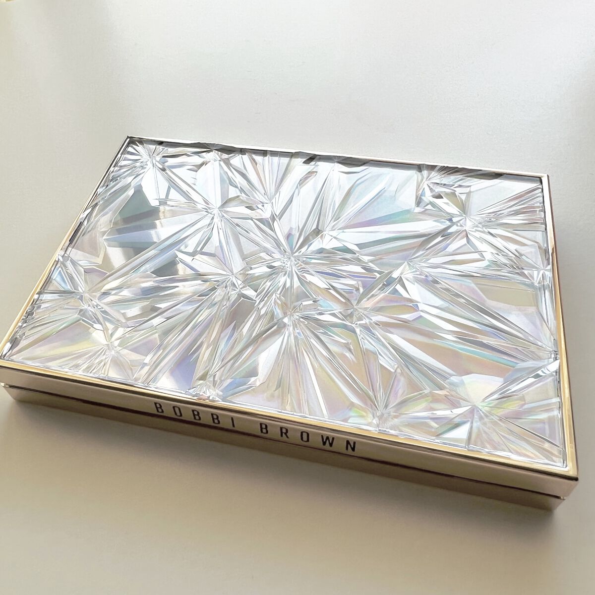 リュクス アイ & チーク パレット コパーグロウ/BOBBI BROWN/アイシャドウパレットを使ったクチコミ（3枚目）