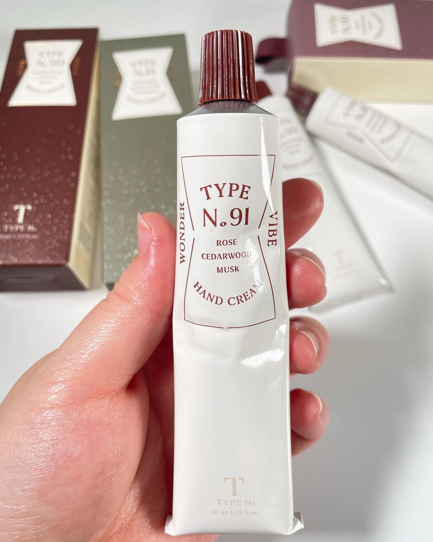 パフュームハンドクリーム  No.91 WONDER VIBE/Type No. /ハンドクリームを使ったクチコミ（2枚目）