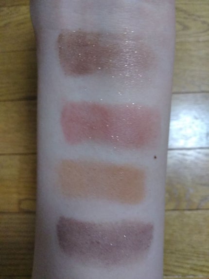 ミネラルクラッシィシャドー/エトヴォス/アイシャドウパレットを使ったクチコミ(2枚目)