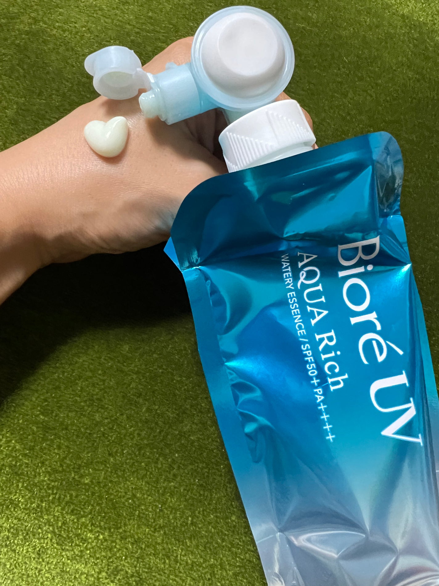 ビオレUV アクアリッチ ウォータリーエッセンス/ビオレ/日焼け止めローションを使ったクチコミ(1枚目)