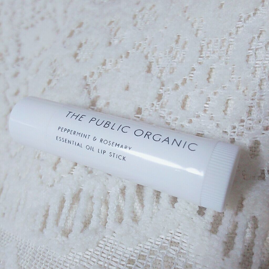オーガニック認証 精油リップスティック スーパーリフレッシュ クリア/THE PUBLIC ORGANIC/リップクリームを使ったクチコミ（2枚目）