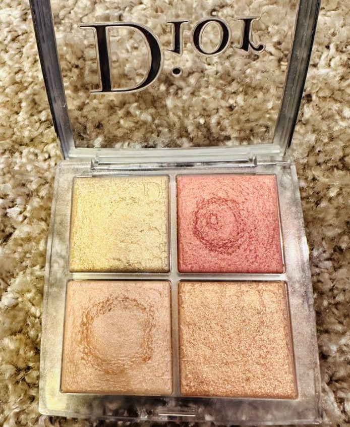 ディオール バックステージ フェイス グロウ パレット/Dior/ハイライトを使ったクチコミ（1枚目）