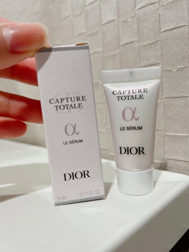 Dior カプチュール トータル ル セラムのクチコミ「みち🫡です。

【Dior】カプチュール トータル ル セラム

5mlのサンプルを頂きました.....」（1枚目）