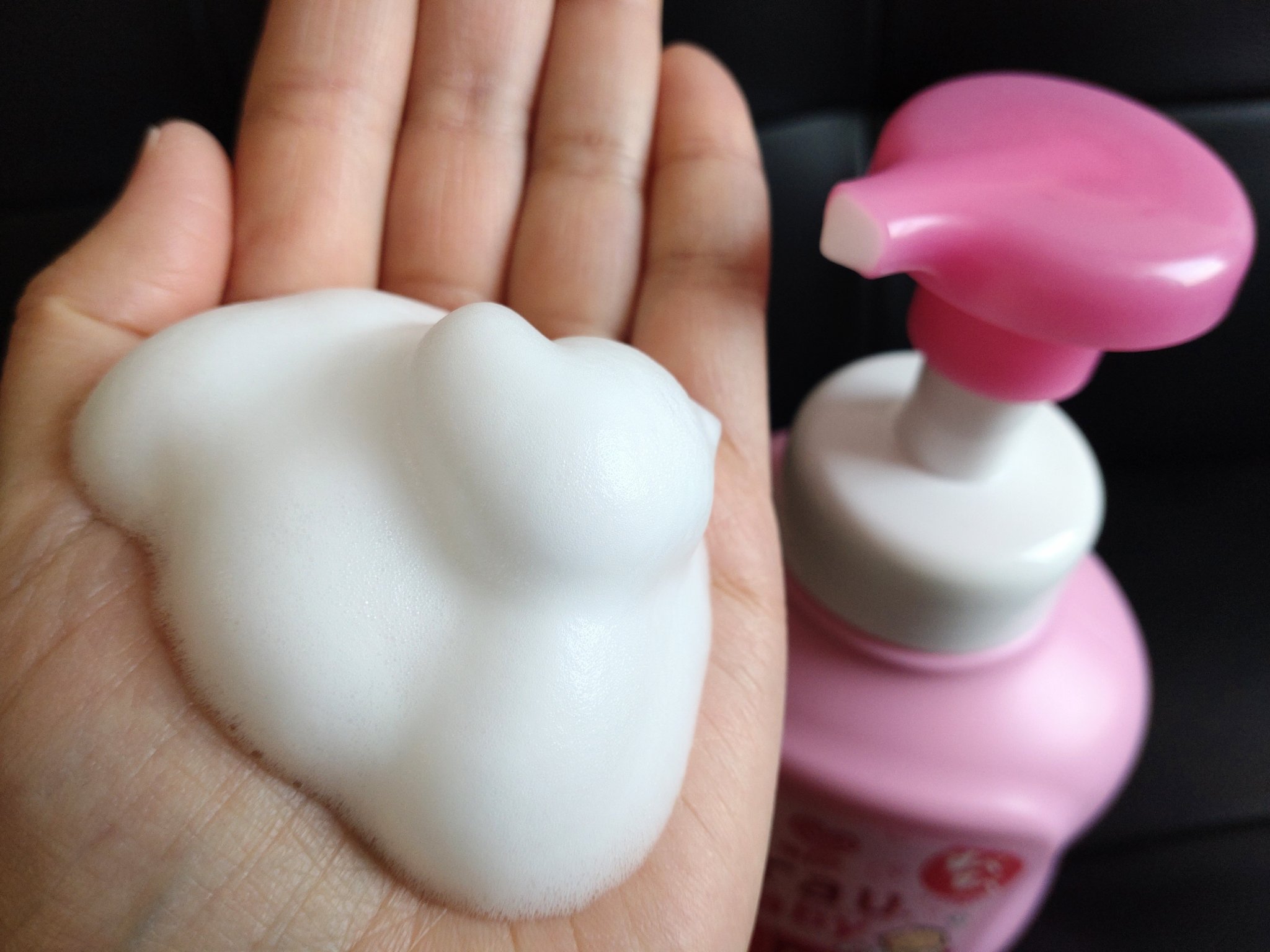 アラウベビー 泡全身ソープ 本体 450ml/arau.baby （アラウ ベビー）/ボディソープを使ったクチコミ（1枚目）