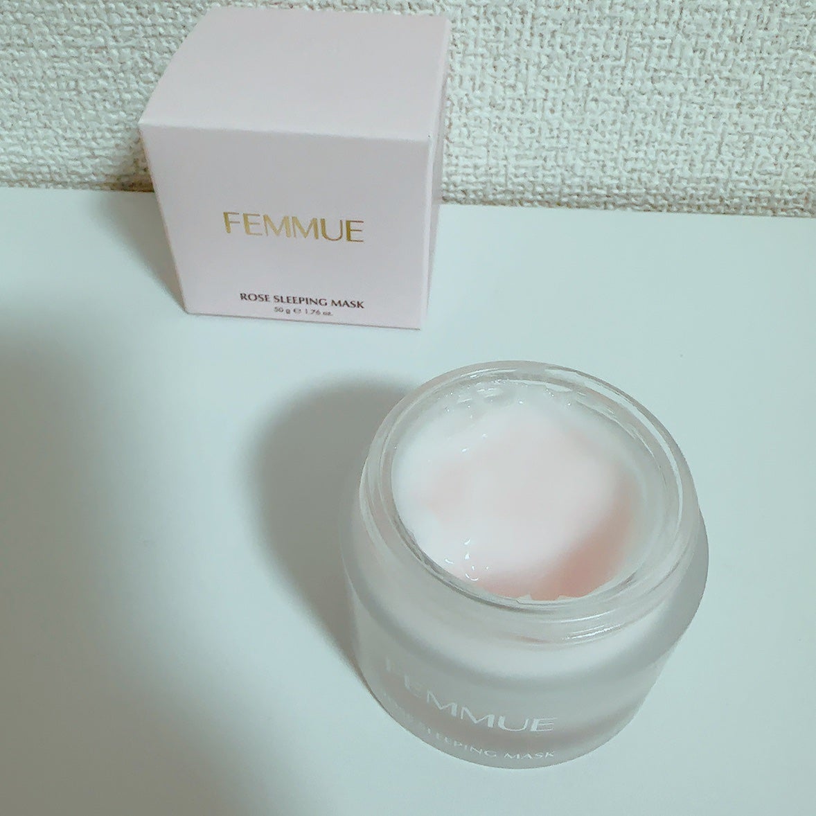 ローズウォーター スリーピングマスク/FEMMUE/フェイスクリームを使ったクチコミ(2枚目)