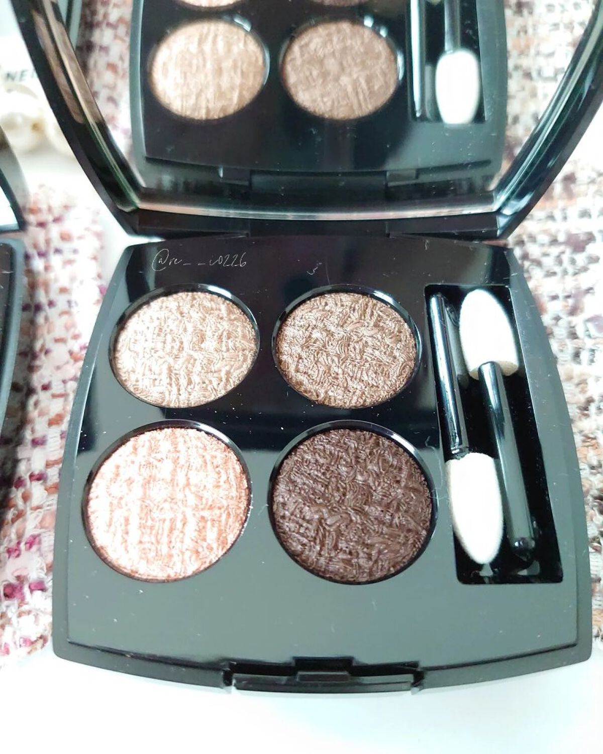 レ キャトル オンブル ツイード/CHANEL/アイシャドウパレットを使ったクチコミ（3枚目）