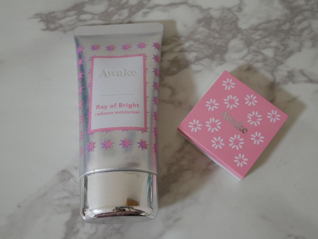 チアミーアップ グロウイング ブラッシュ＆リップ/Awake/口紅を使ったクチコミ（3枚目）