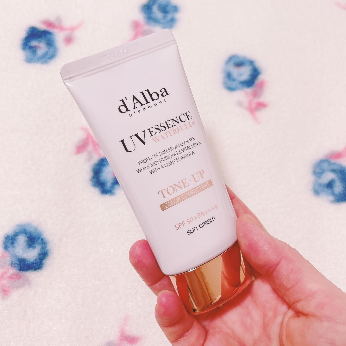 ウォータフルトーンアップサンクリーム/ダルバ/日焼け止めクリームを使ったクチコミ（1枚目）