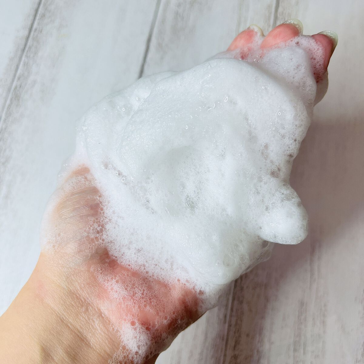 ボディウォッシュ フローラルハーブ/Mellsavon/ボディソープを使ったクチコミ（3枚目）