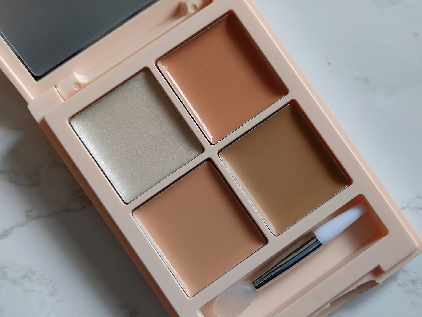 トーンアップ&カバー コンシーラーパレット/Kirei&co./パレットコンシーラーを使ったクチコミ(4枚目)