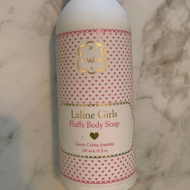 Laline フラッフィーボディソープ チェリーブロッサムのクチコミ「廃盤になったLaline
ベビーパウダーのような香りでなによりパケが良かった♥️

泡で出てき.....」（1枚目）