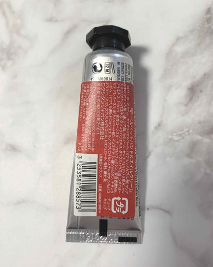 ローズ ベルベットハンド&ネイルクリーム/L'OCCITANE/ハンドクリームを使ったクチコミ(2枚目)