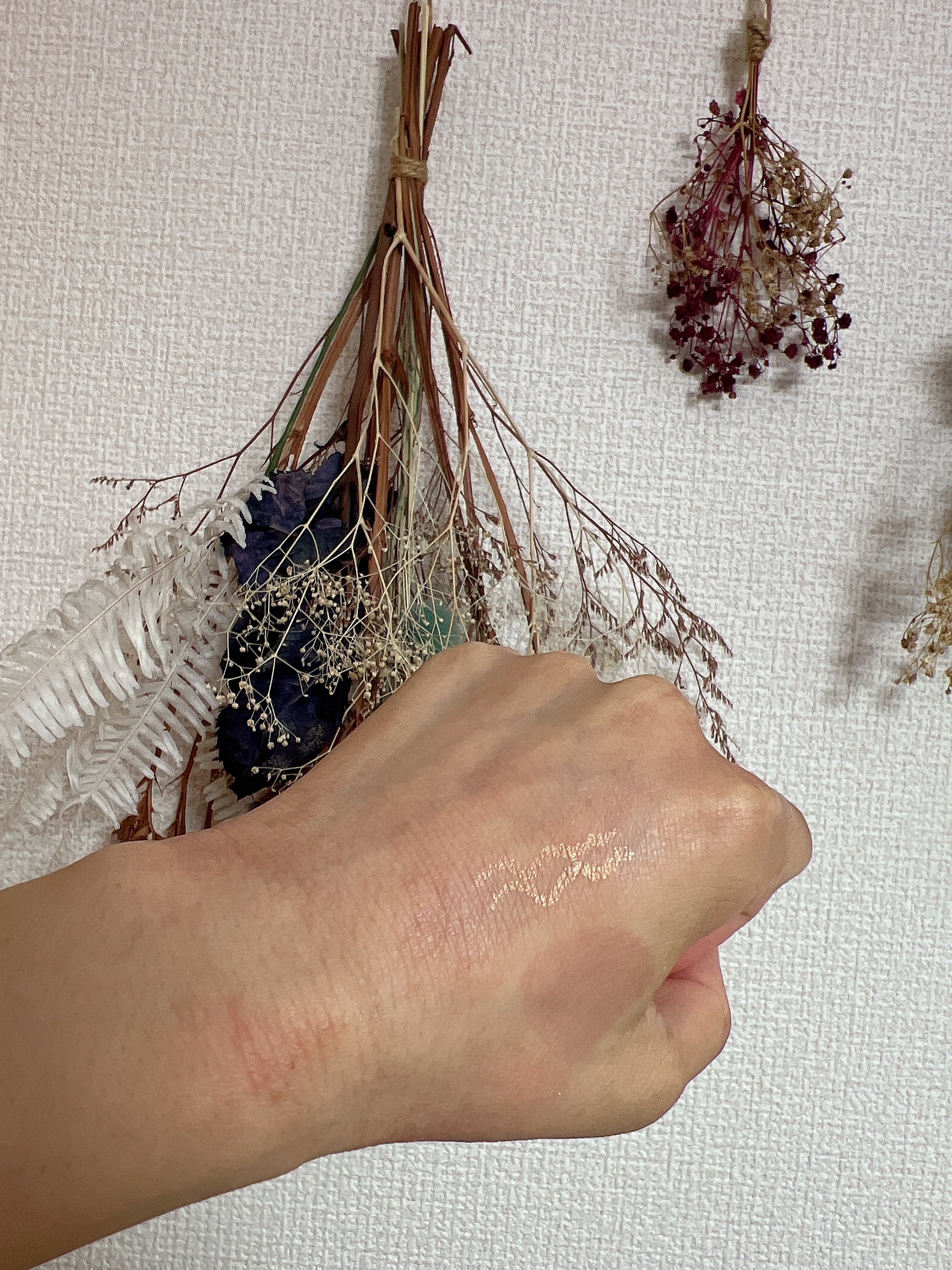 ディオールショウ 24Ｈ スティロ ウォータープルーフ 556 パーリー ゴールド/Dior/ペンシルアイライナーを使ったクチコミ（2枚目）