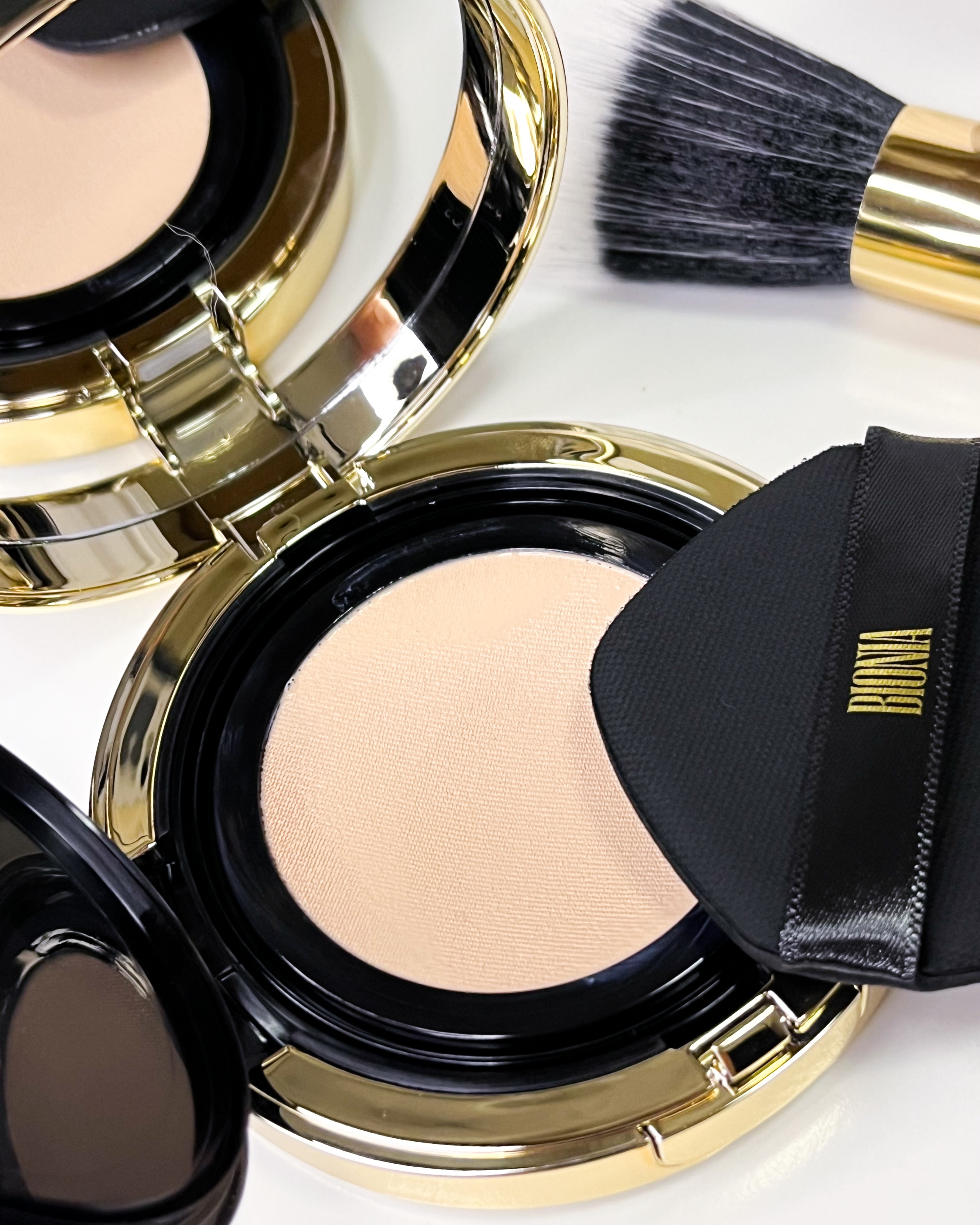 BIONIA エアファンデーションブラシ/コラリッチ/メイクアップキットを使ったクチコミ（2枚目）