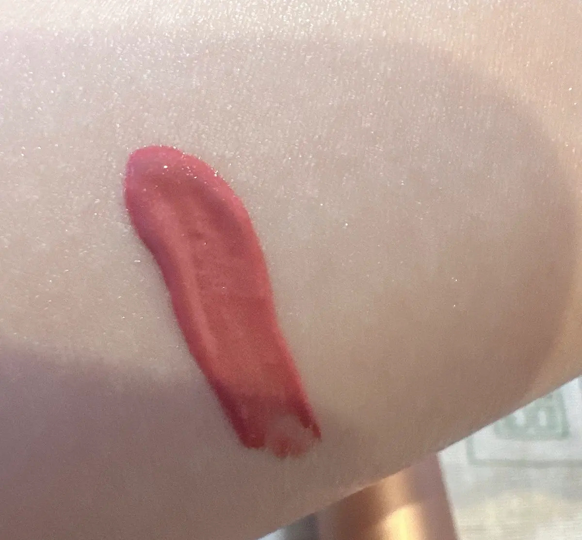 ピュア リップ ラスター 01 Slyly Pink/SNIDEL BEAUTY/リップグロスを使ったクチコミ（3枚目）