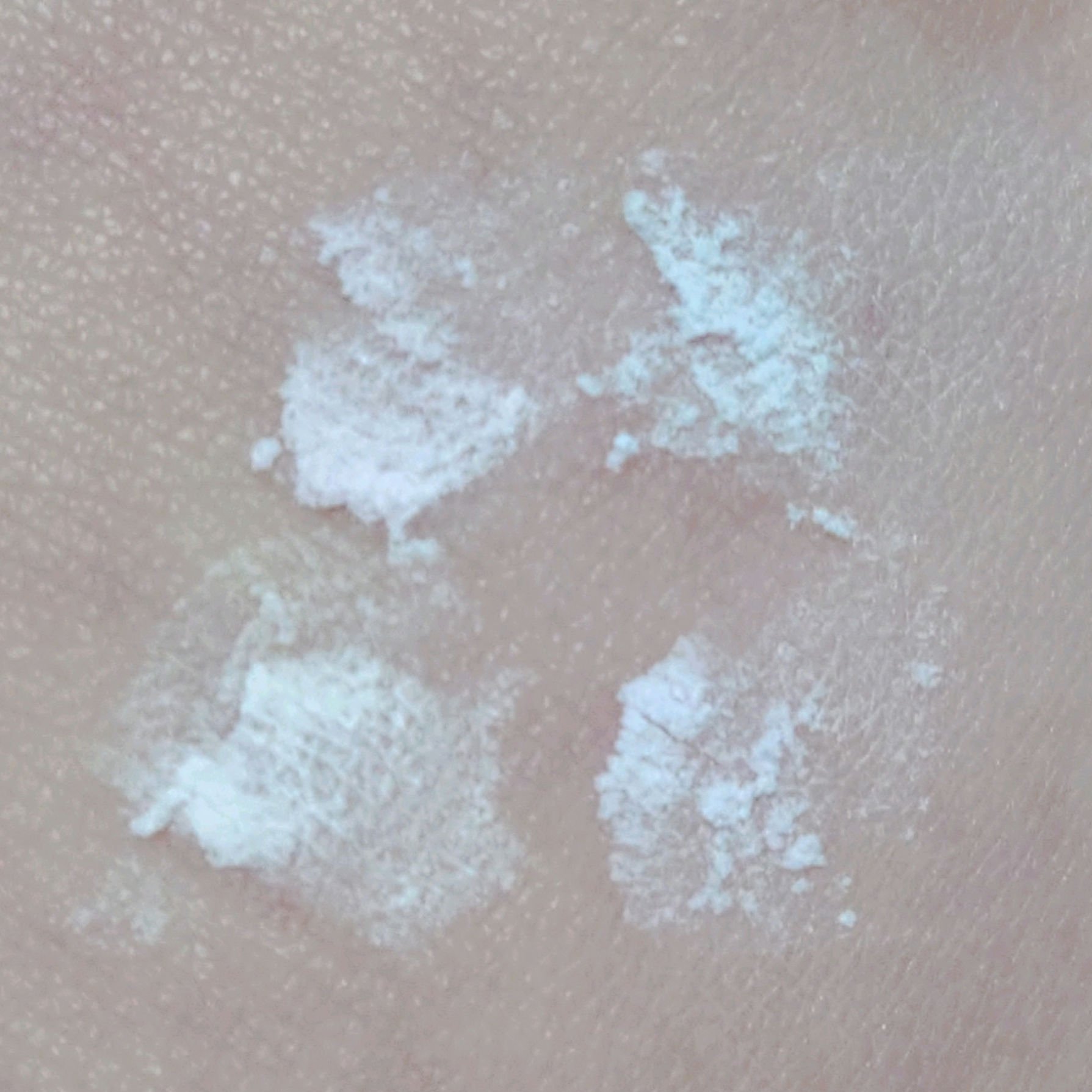 ルース パウダー/DECORTÉ/ルースパウダーを使ったクチコミ（2枚目）