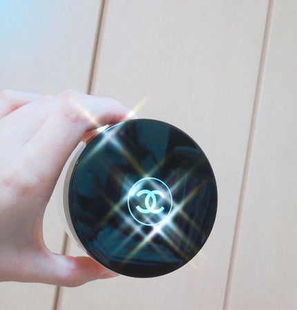 プードゥル ユニヴェルセル リーブル/CHANEL/ルースパウダーを使ったクチコミ(1枚目)
