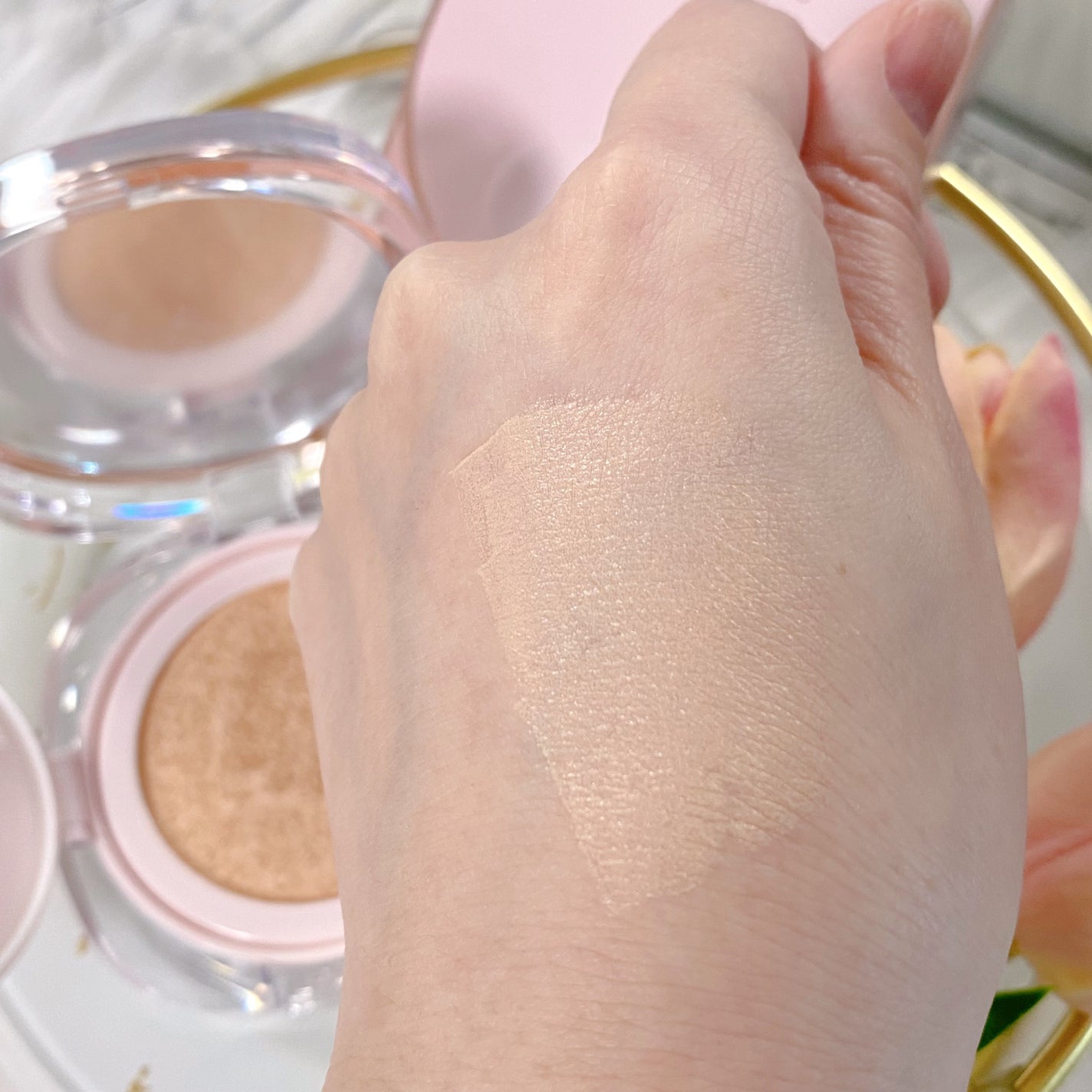 アリウル インクフェザーカバーラスティングクッション/Ariul/クッションファンデーションを使ったクチコミ(5枚目)