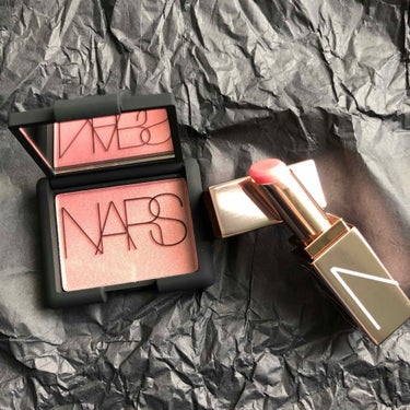 ソフトコア ブラッシュ＆バームデュオ/NARS/メイクアップキットを使ったクチコミ（2枚目）